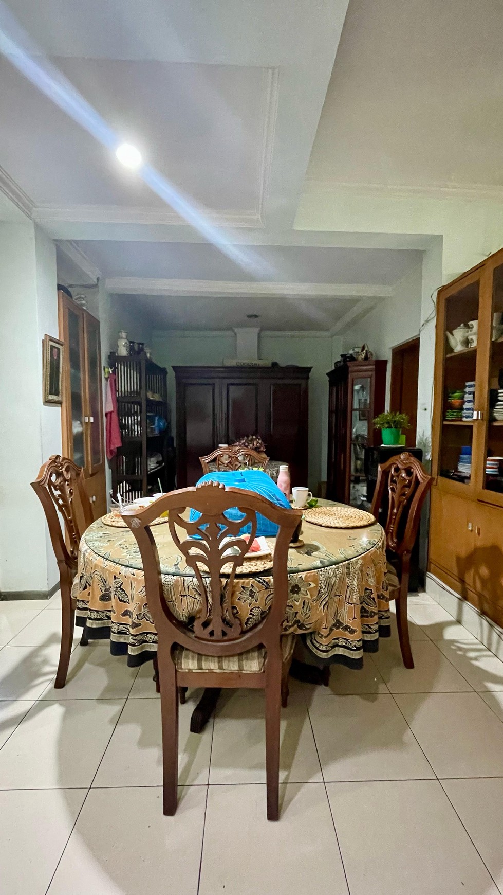 Rumah SHM 2 Lantai di Kerinci, Kebayoran Baru