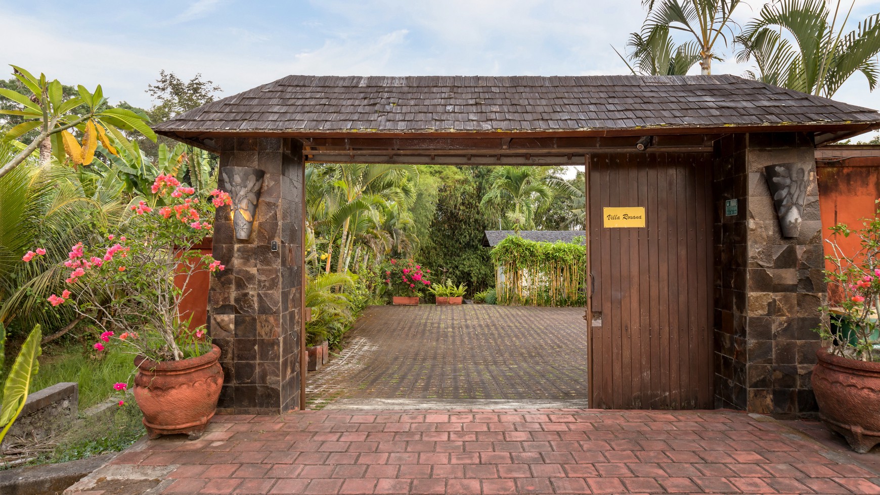 Villa for rent, very amazing, captivating, and unique in the Nyanyi area