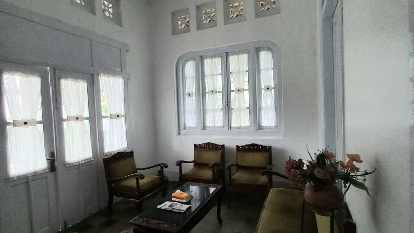 Dijual Rumah Gaya Kolonial Belanda Pusat Kota Purwokerto