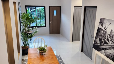 Hotsale Rumah Modern Lokasi Strategis Di Ciputat Tengerang Selatan.