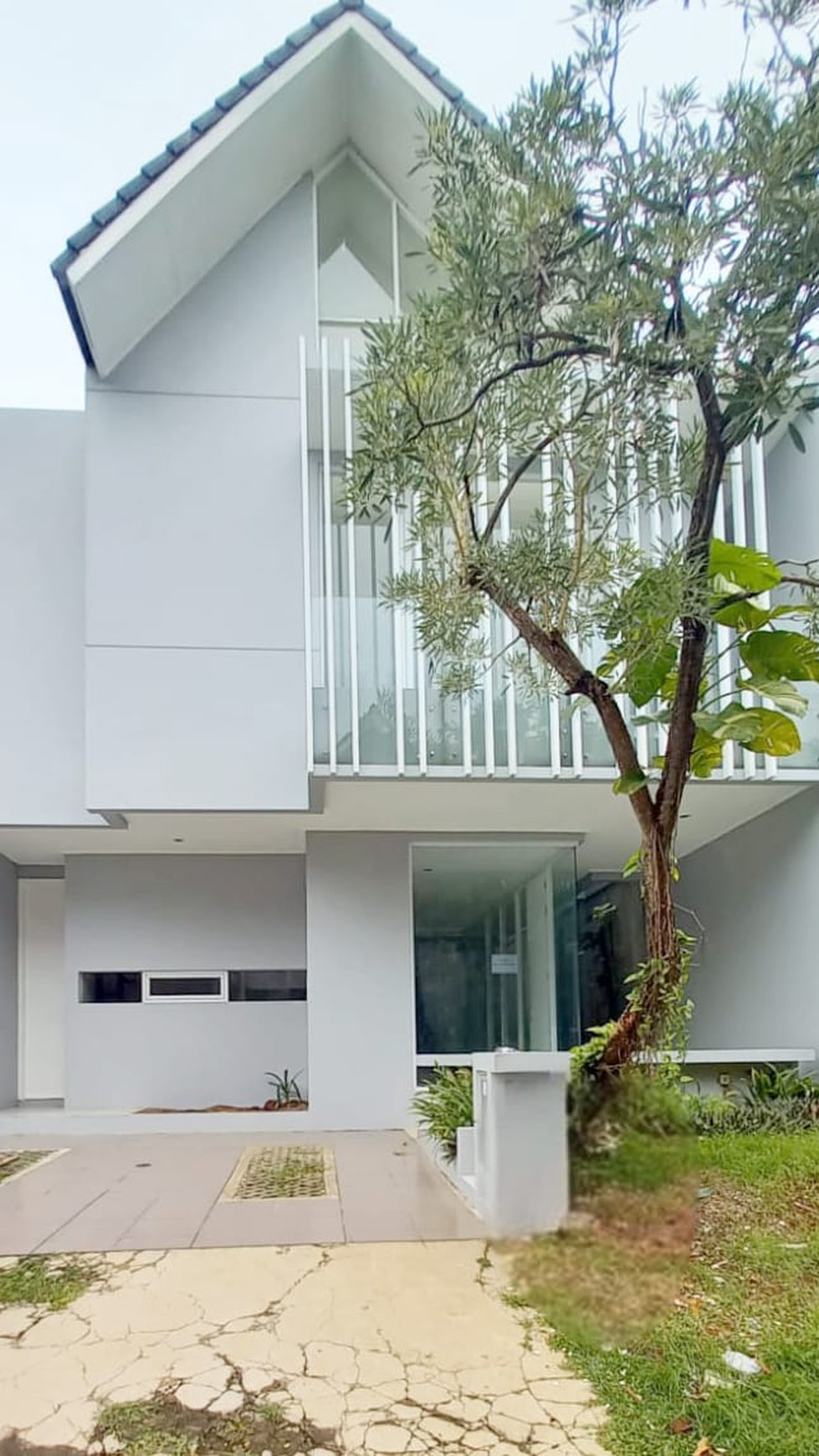 Rumah Baru,Bagus di Discovery Eola Bintaro Jaya 9