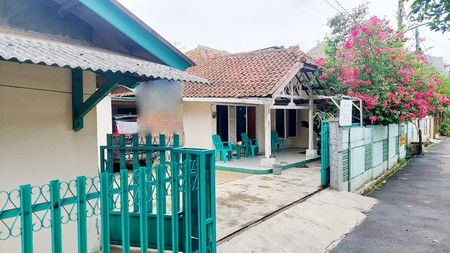 Rumah Bagus Di Jl Karyawan Kedaung Ciputat Tangerang Selatan