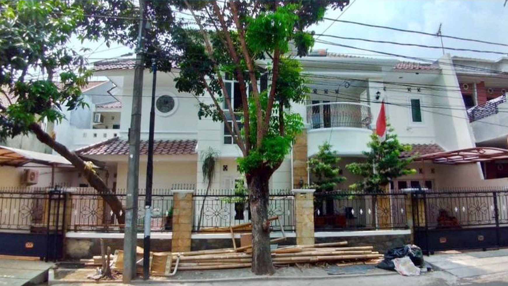 Rumah Bagus Di Jl Kav 1 Cipayung Jakarta Timur