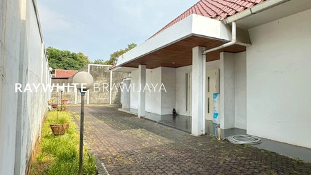 Rumah Lingkungan Tenang Harga Menarik Area Radio Dalam