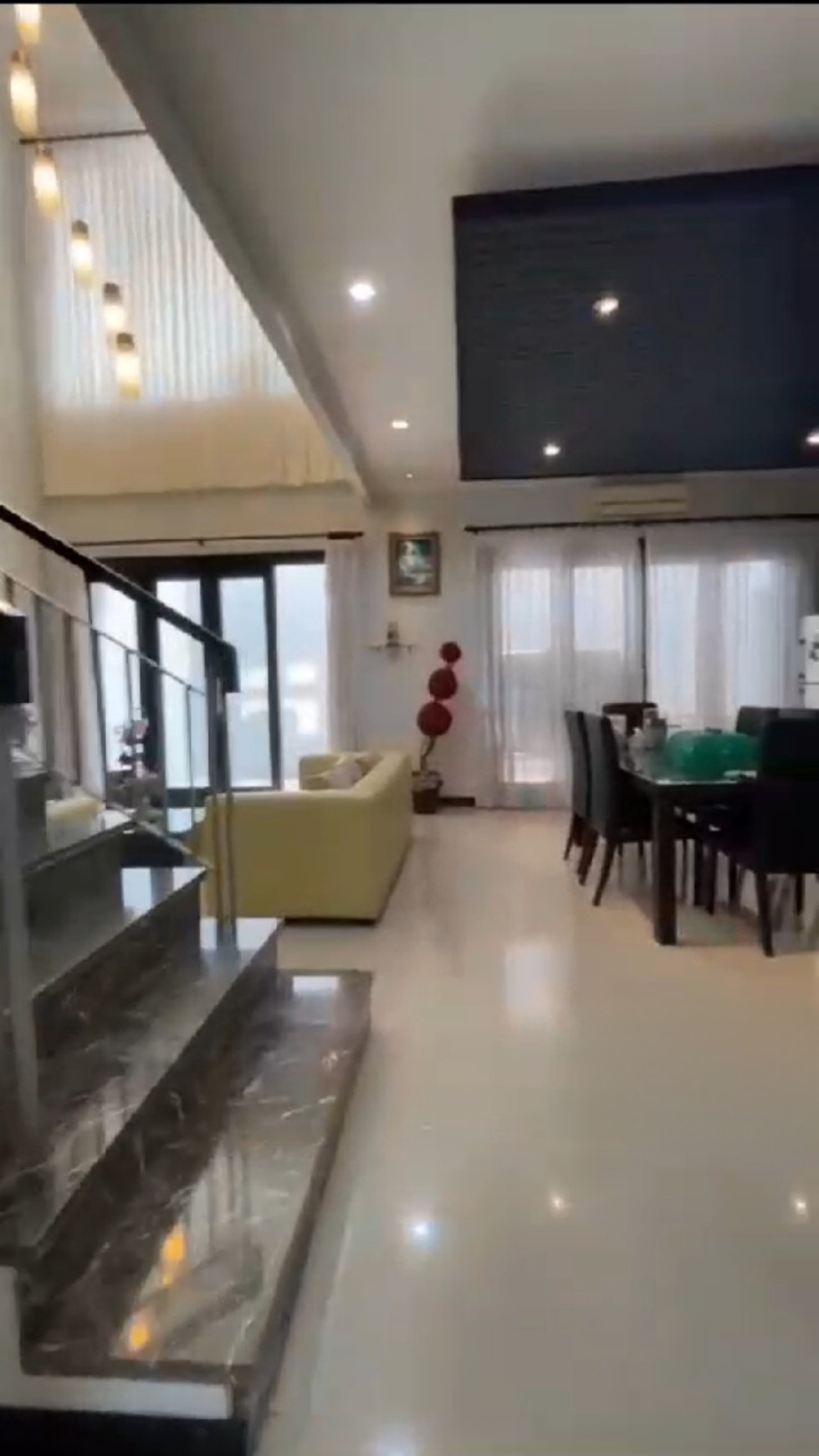 TerMURAH LUAS Rumah Waterfront Citraland Surabaya Barat FULL FURNISHED SPESIAL Row Jalan 12 meter Dekat Universitas Ciputra 