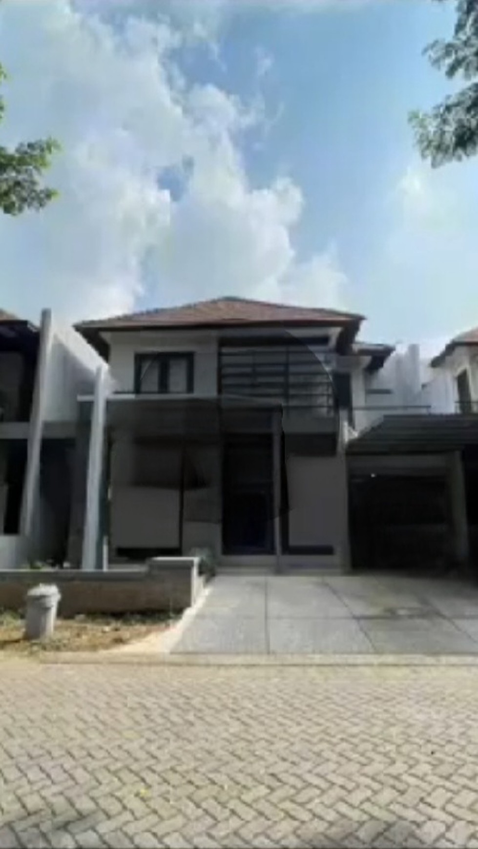 TerMURAH LUAS Rumah Waterfront Citraland Surabaya Barat FULL FURNISHED SPESIAL Row Jalan 12 meter Dekat Universitas Ciputra 