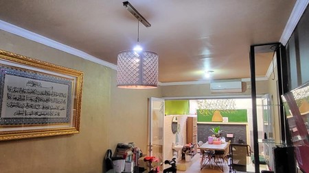 Rumah Bagus Di Cluster Valencia Graha Raya Bintaro Jaya,