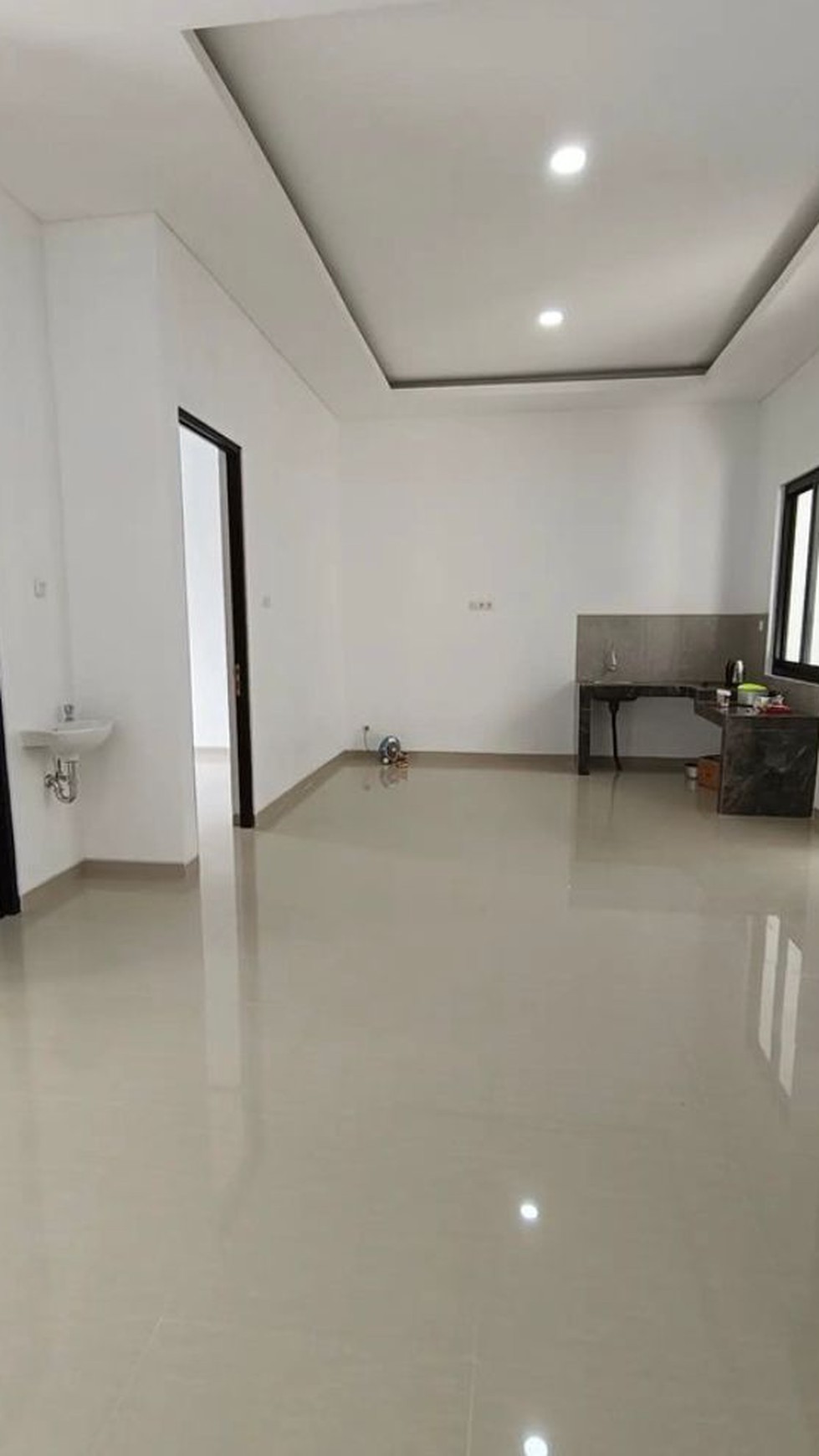 Dijual Rumah Manyar Rejo Surabaya Timur - Baru Minimalis Modern 2 Lantai 