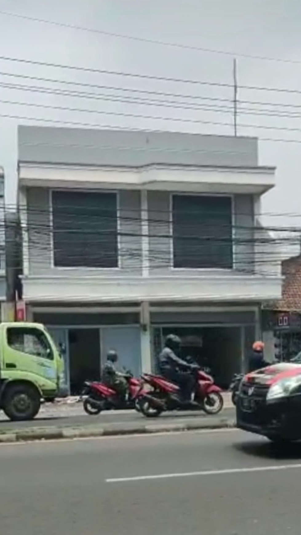 Dijual Ruko Jl. Achmad Yani - Magersari - Kab.Gedangan - Sidoarjo - Nol Jalan Raya Komersial Area