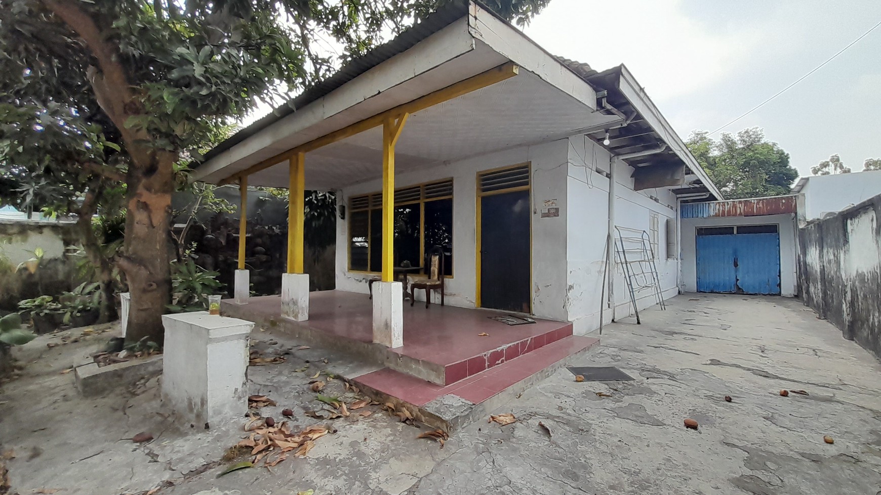 Rumah di Juanda, Kepanjen Jombang Kota samping jalan