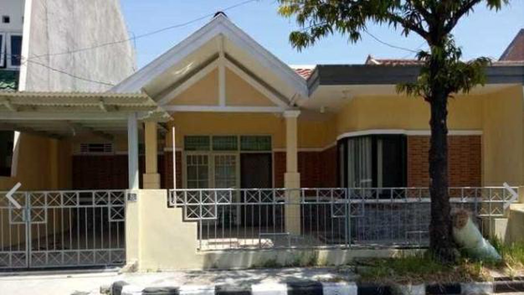 MURAH Rp.11jt-an /m2 Rumah Hitung Tanah di Perum Babatan Pratama Wiyung Surabaya dekat Pakuwon Mall, PTC, Supermall