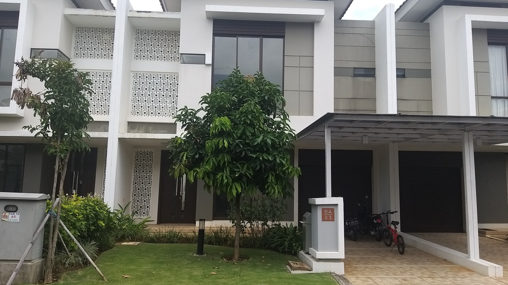 Rumah 2 lantai cluster Btari Summarecon Bandung