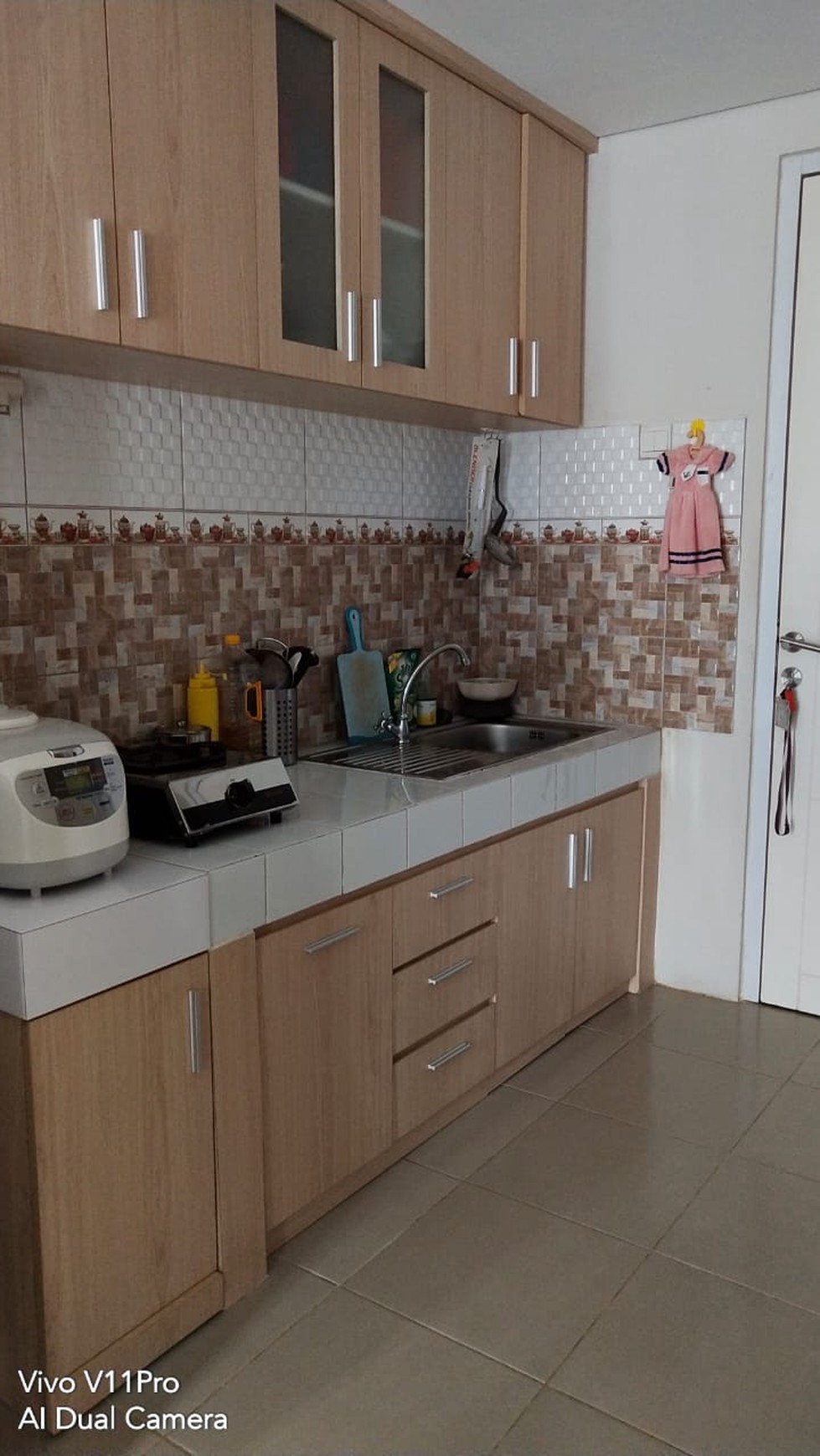  Apartemen Altiz Jl. Bintaro Utama Pd. Karya, Kec. Pd. Aren, Kota Tangerang Selatan, Banten 15225