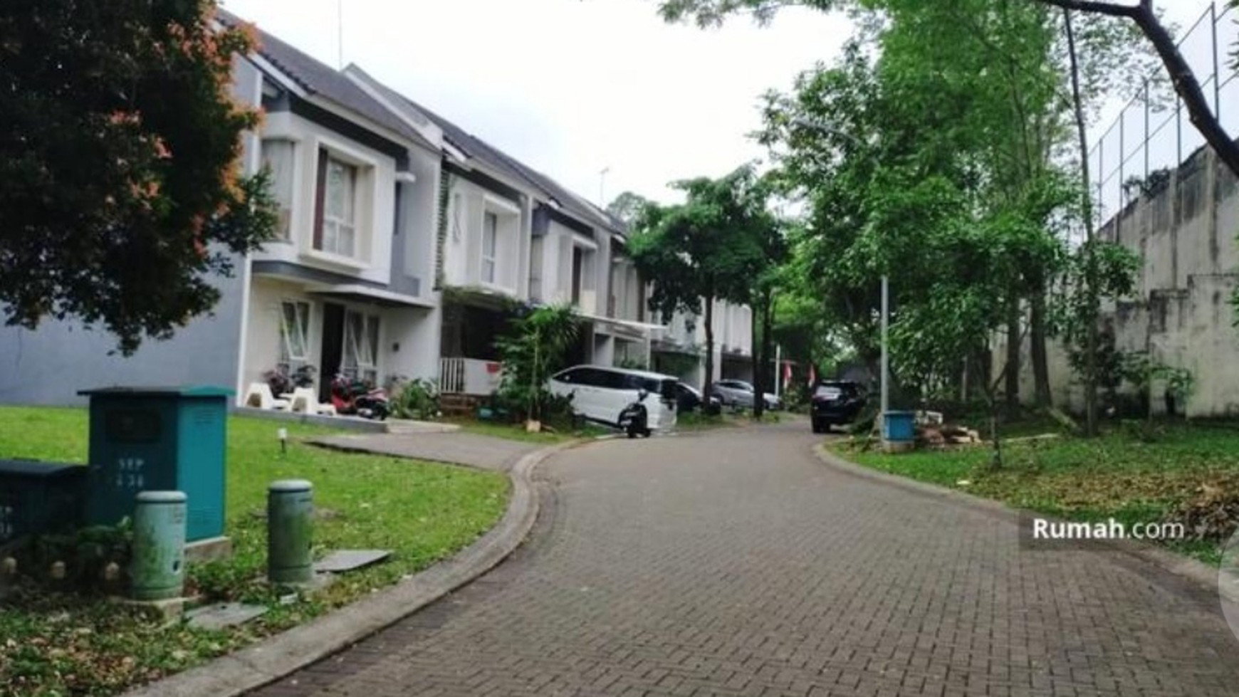 Termurah. Rumah Mewah The Green Royal Blossom, BSD