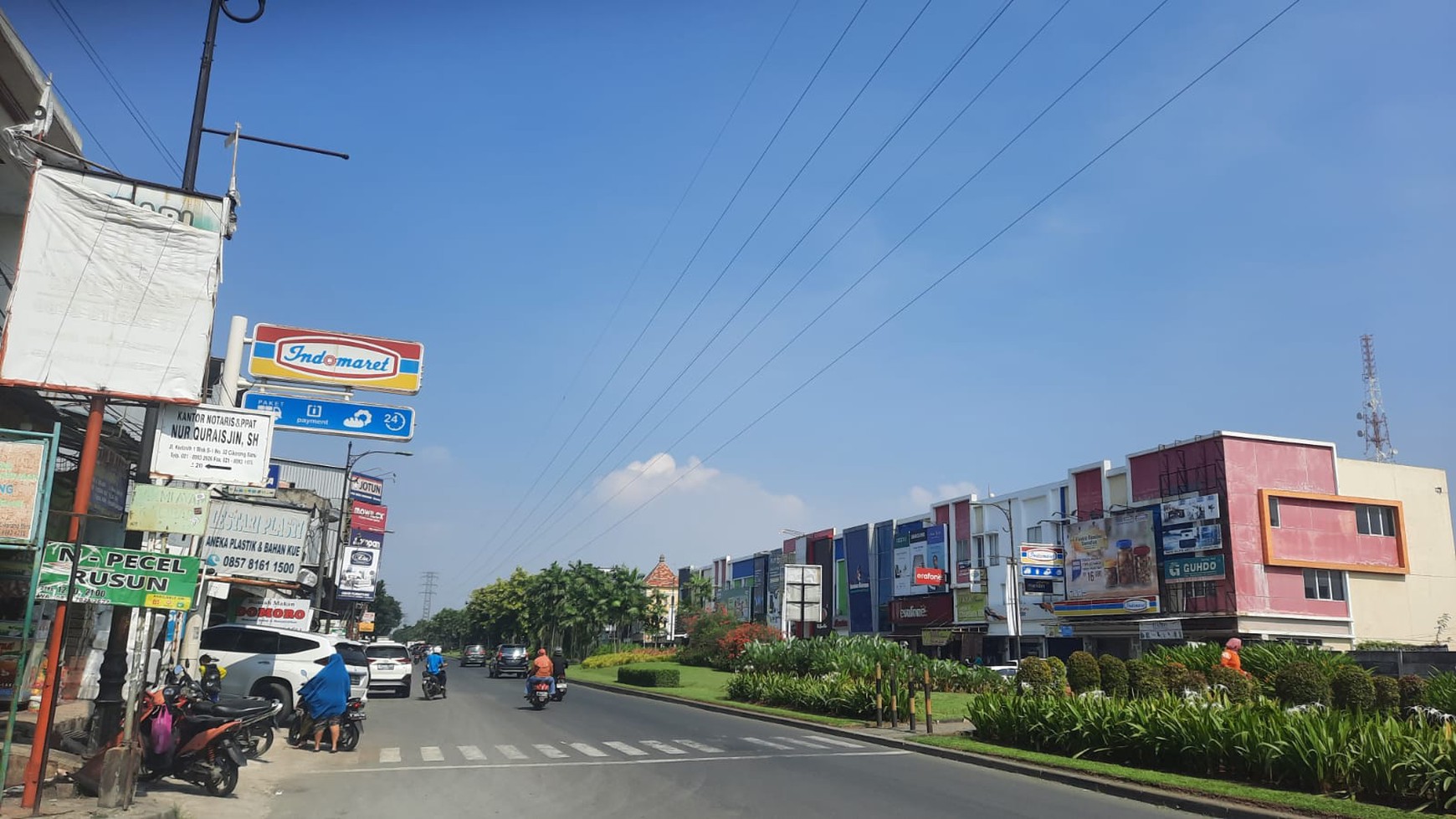 RUMAH KOST DILOKASI STRATEGIS DIDEKAT PUSAT KULINER KEDASIH ANGGREK RAYA JABABEKA CIKARANG