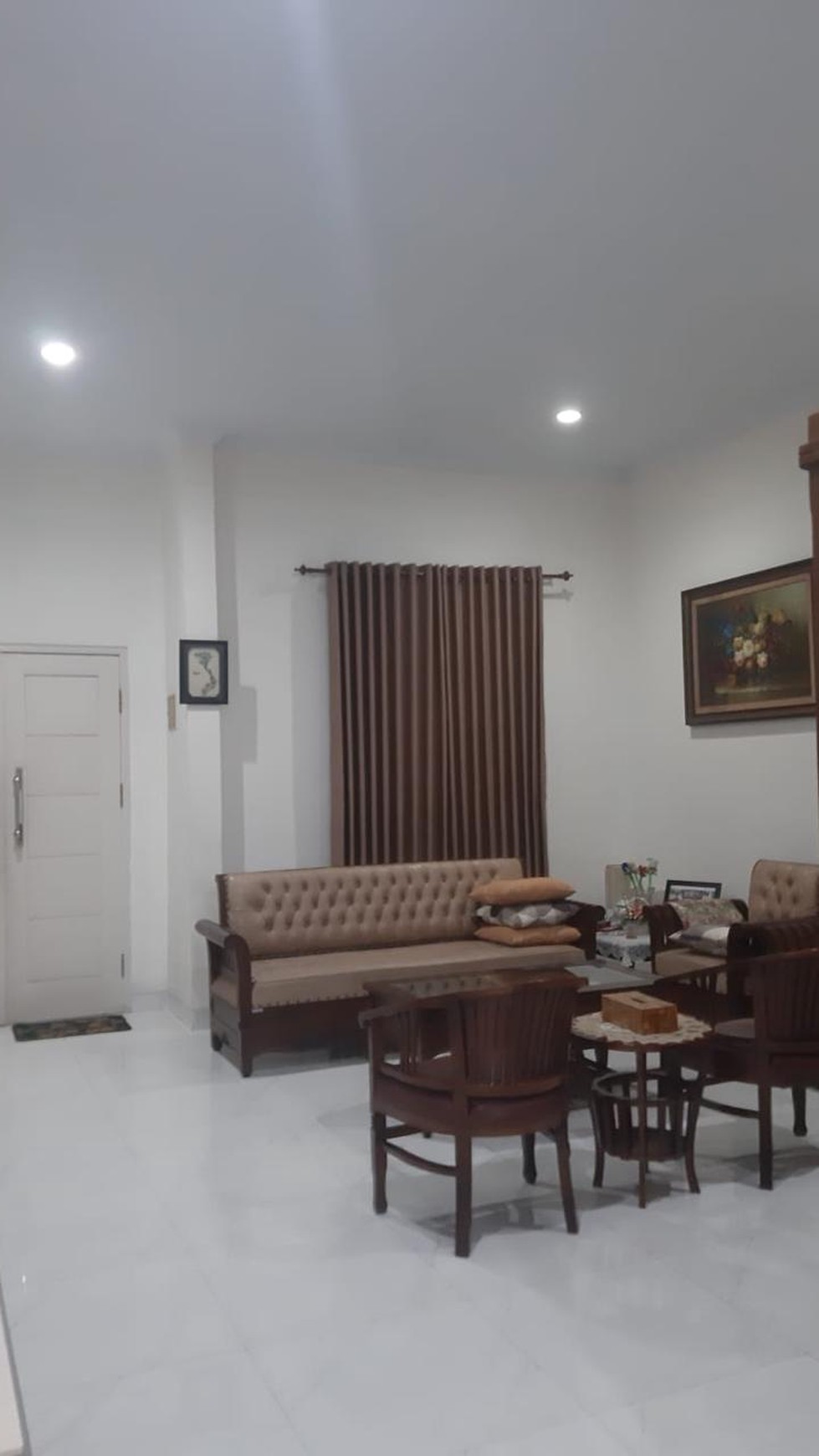 Dijual Rumah di Victoria Park, karawaci, Tangerang