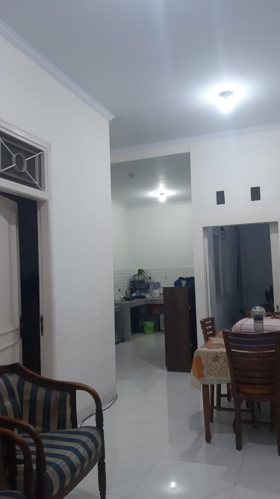 Dijual Rumah di Victoria Park, karawaci, Tangerang