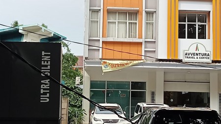 Ruko 3 lantai di Kelapa Gading Boulevard Raya