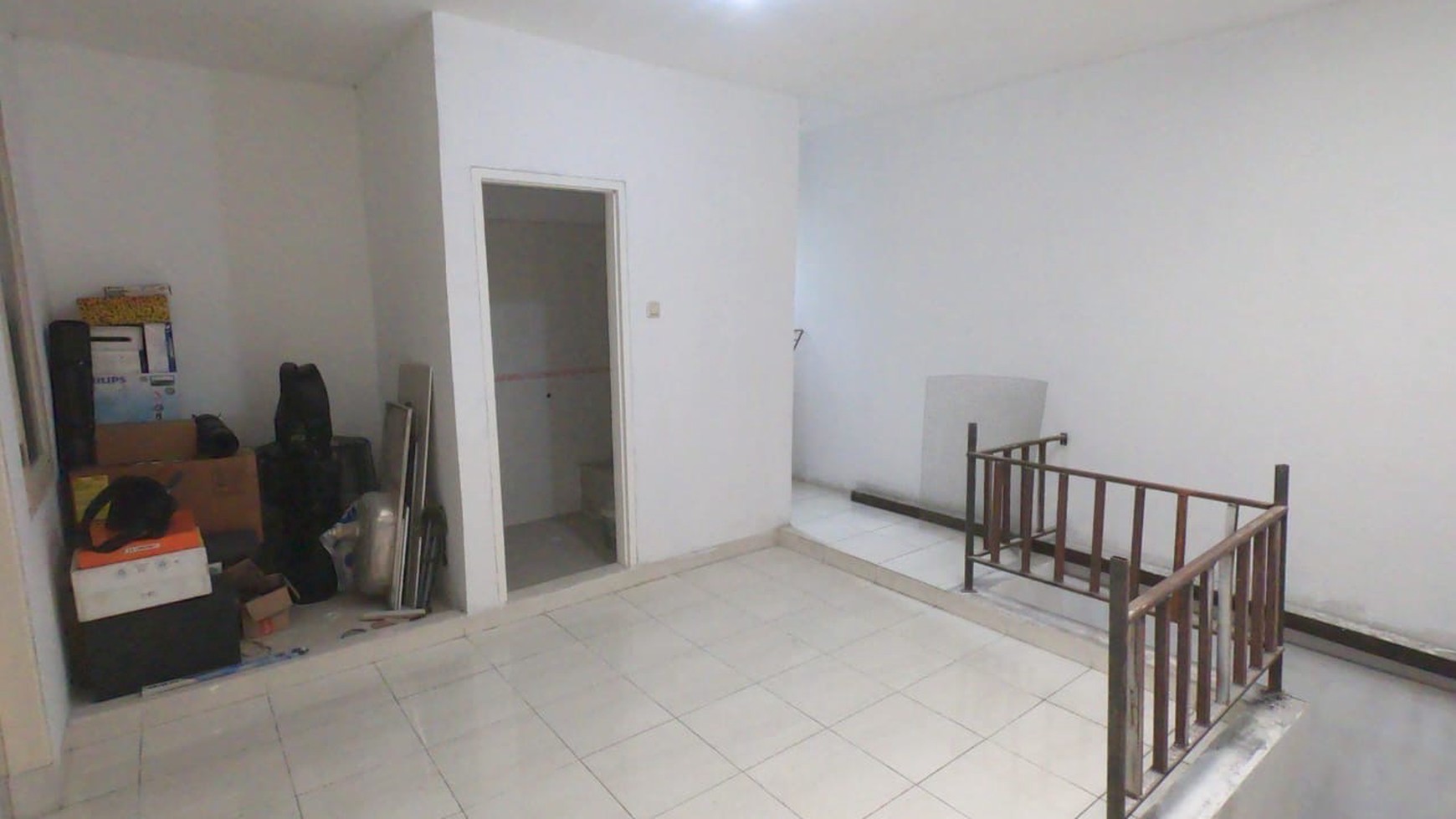 Termurah, Rumah di Neo Catalonia BSD City, Depan Taman