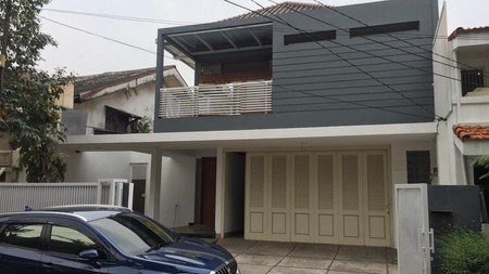 Rumah Siap Huni di Kramat Pela Kebayoran Baru.