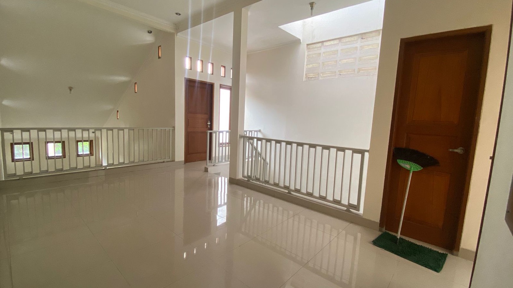 Rumah Murah Siap Huni, Hunian Nyaman & Asri @Villa Bintaro Regency