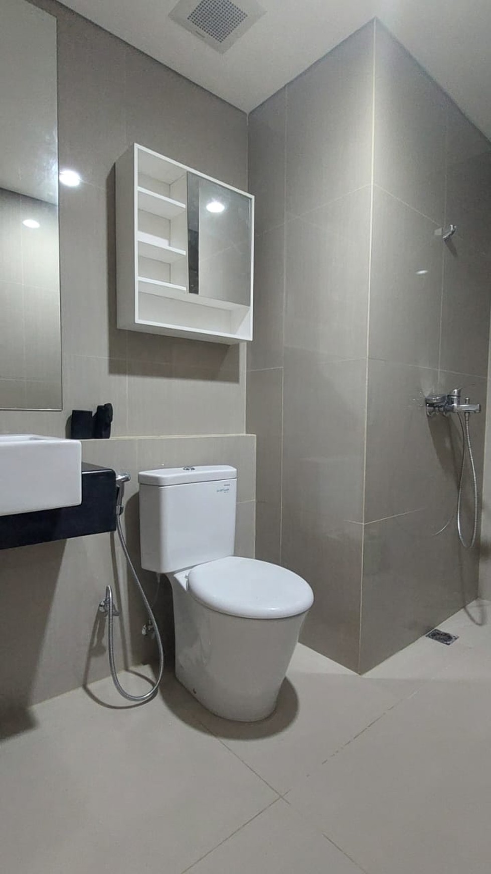 Apartemen lux, siap huni , bagus di bintaro