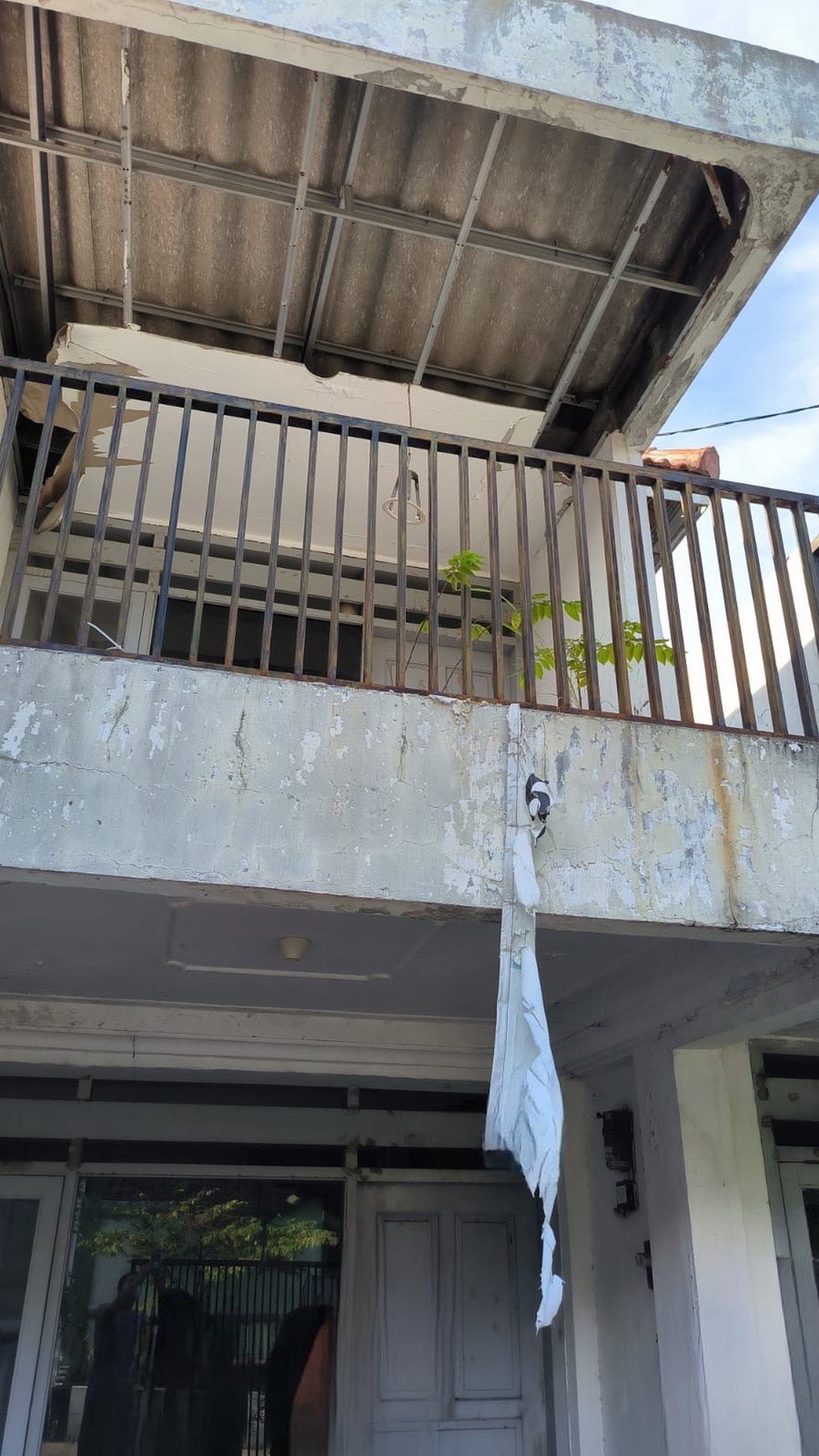 rumah jelek hitung tanah 6,5jt an per meter pondok tjandra indah