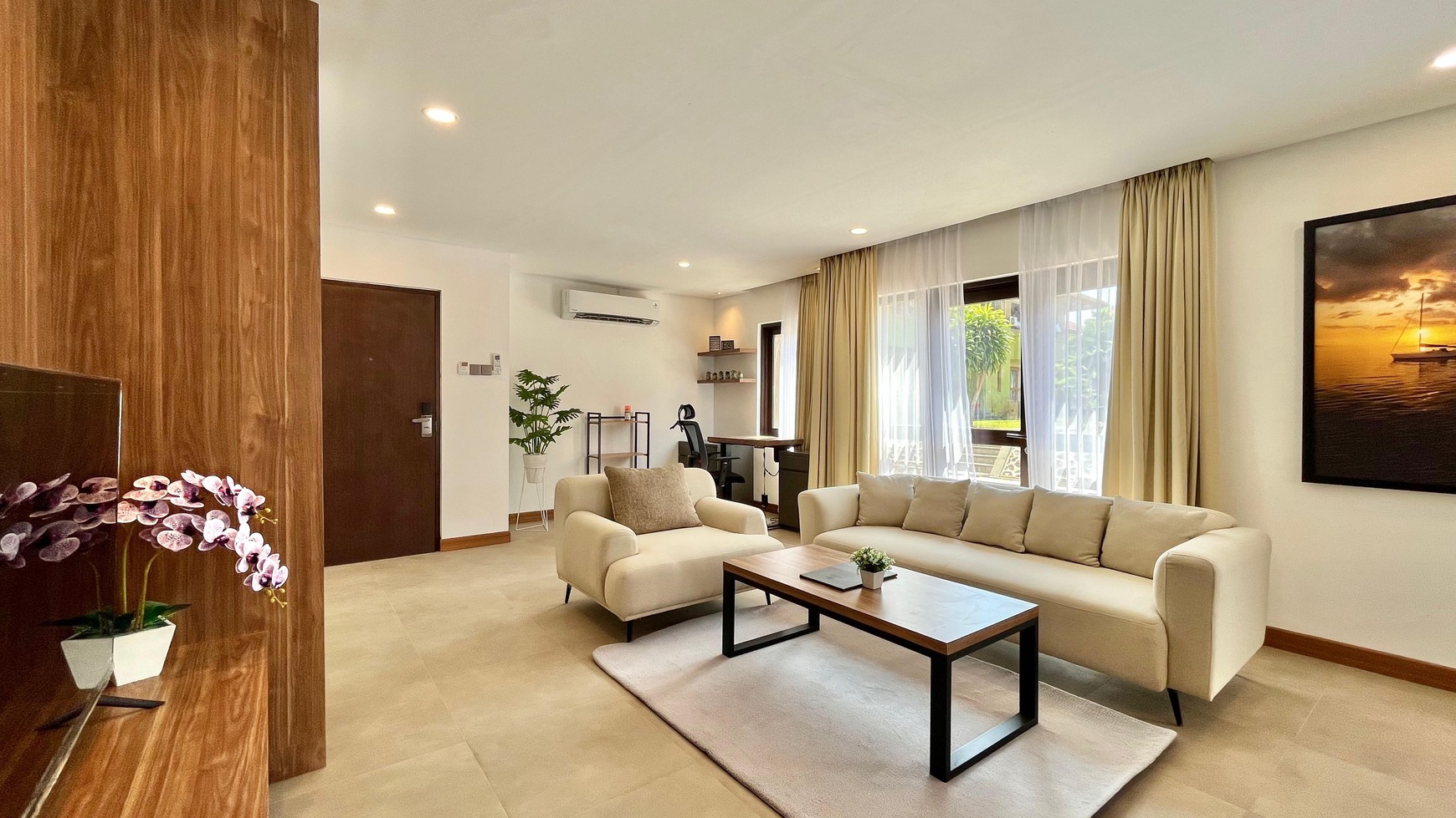 LEASEHOLD 2 BEDROOM APARTMENT IN RESIDENCE HOTEL AREA NUSA DUA .