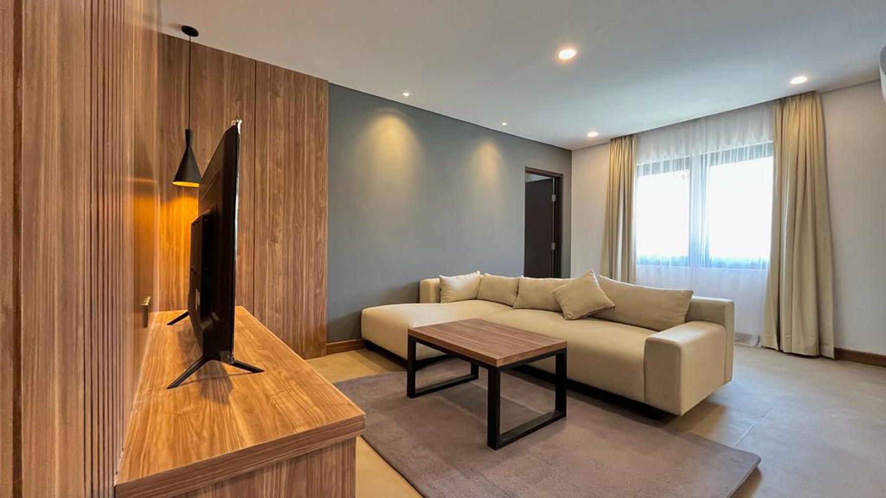 LEASEHOLD 1 BEDROOM APARTMENT IN HOTEL RESIDENCE AREA NUSA DUA