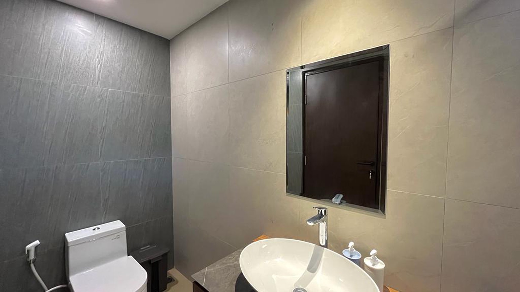 LEASEHOLD 1 BEDROOM APARTMENT IN HOTEL RESIDENCE AREA NUSA DUA