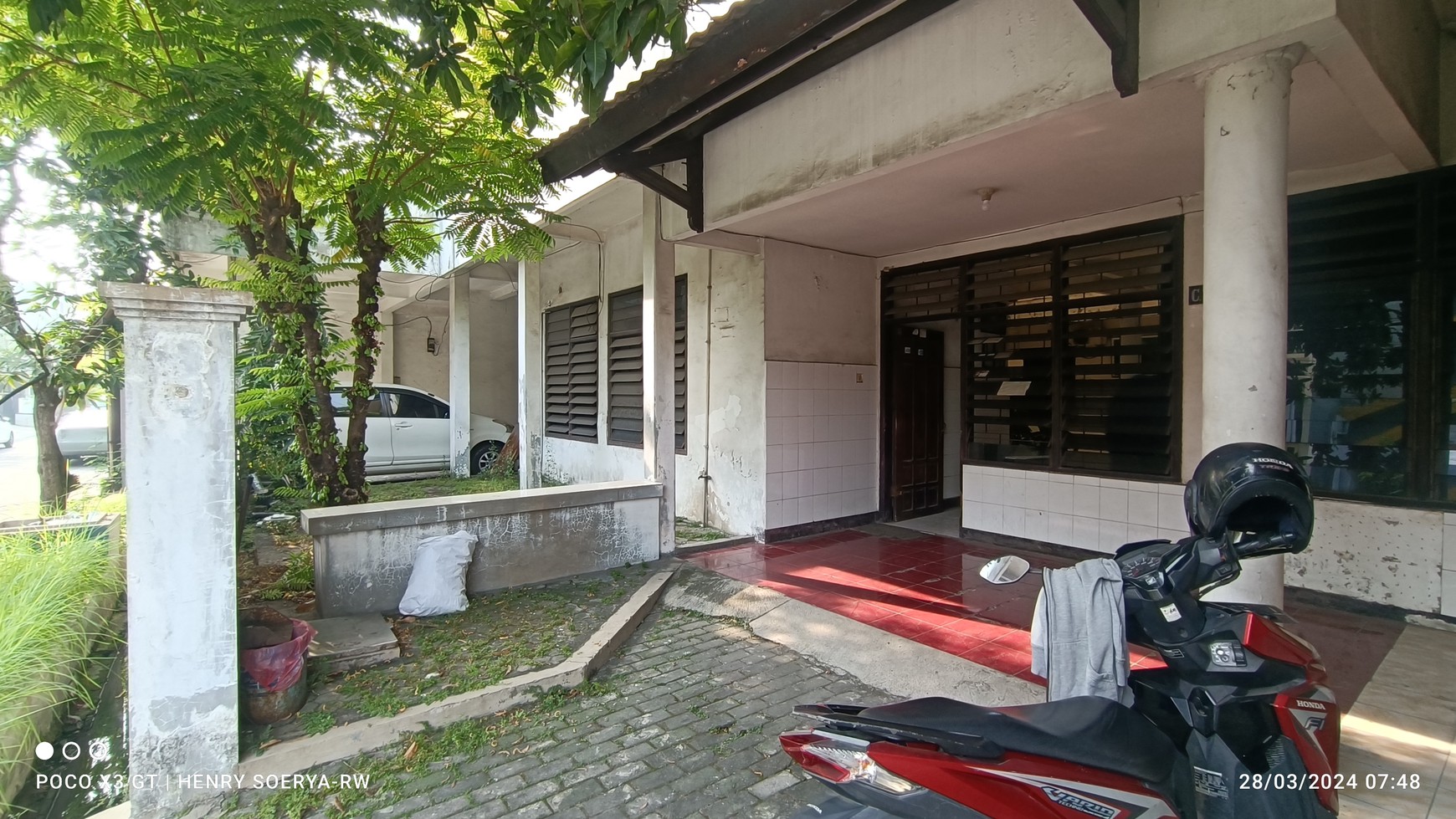 1688. Rumah Siwalankerto Permai I Surabaya Selatan 