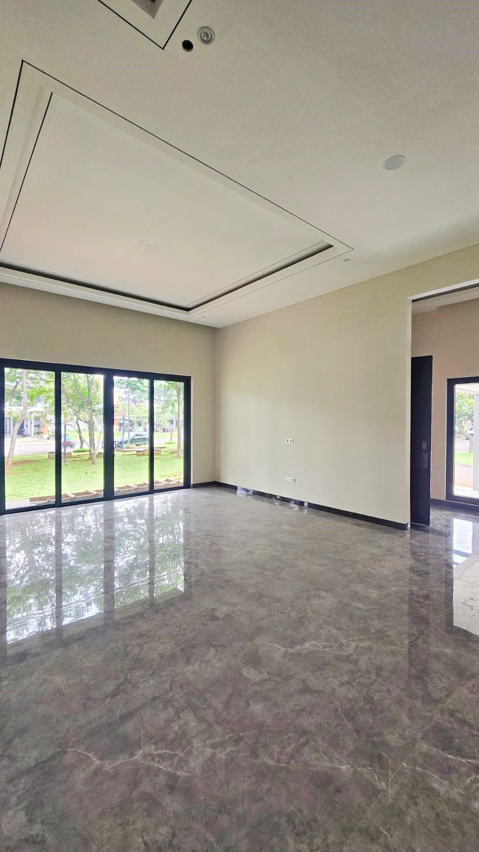 Dijual Rumah Mewah lokasi strategis di The Icon, BSD City