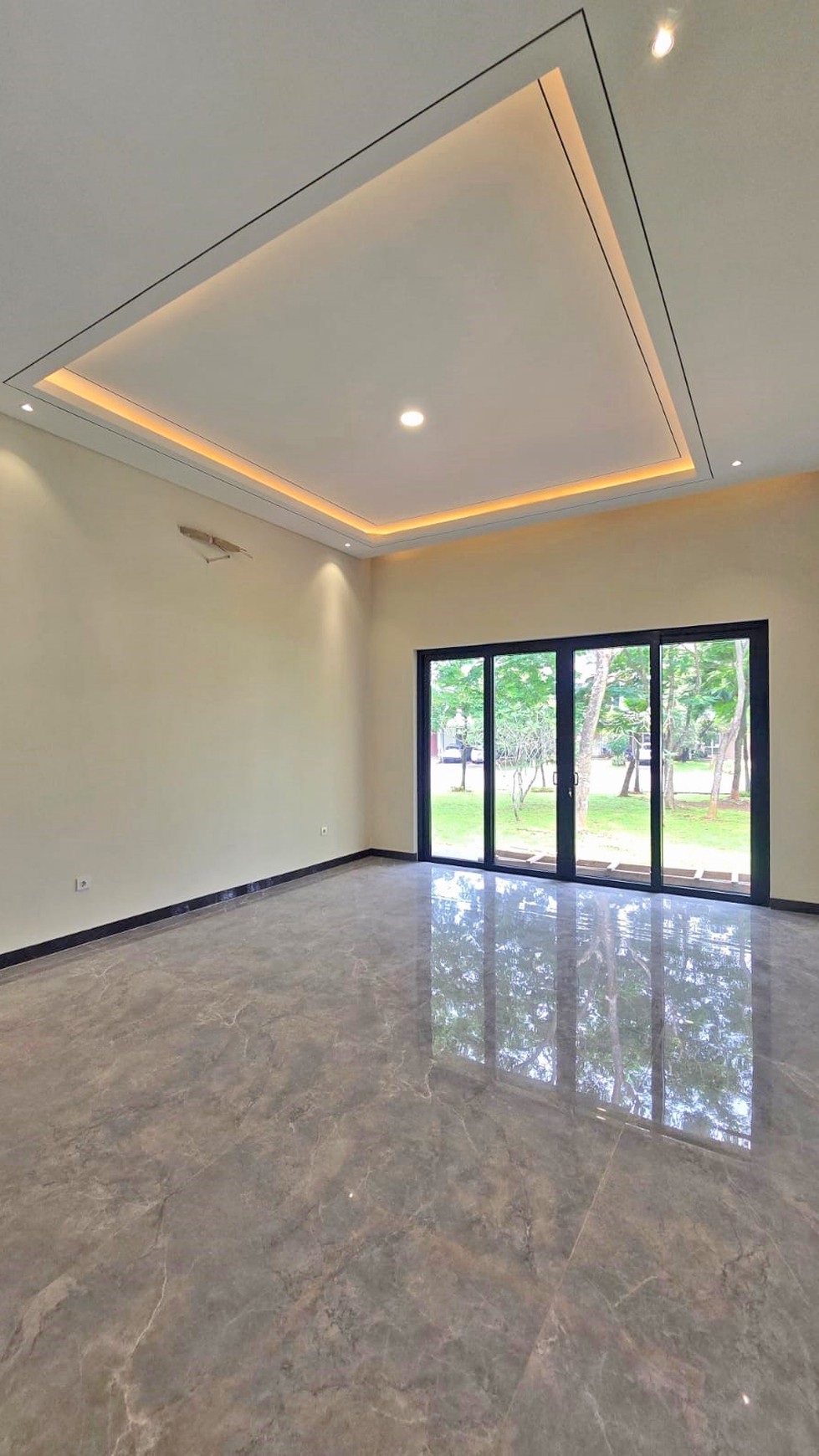 Dijual Rumah Mewah lokasi strategis di The Icon, BSD City