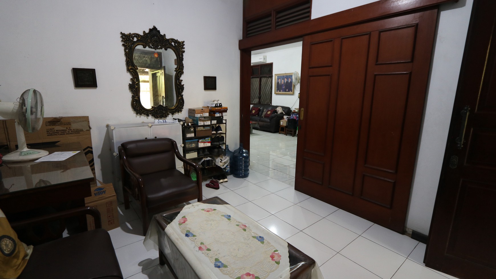 Dijual Rumah dengan 7+1 Kamar Tidur  di Kelapa Gading Timur / For Sale : House 7 + 1 Bedrooms in Kelapa Gading Timur