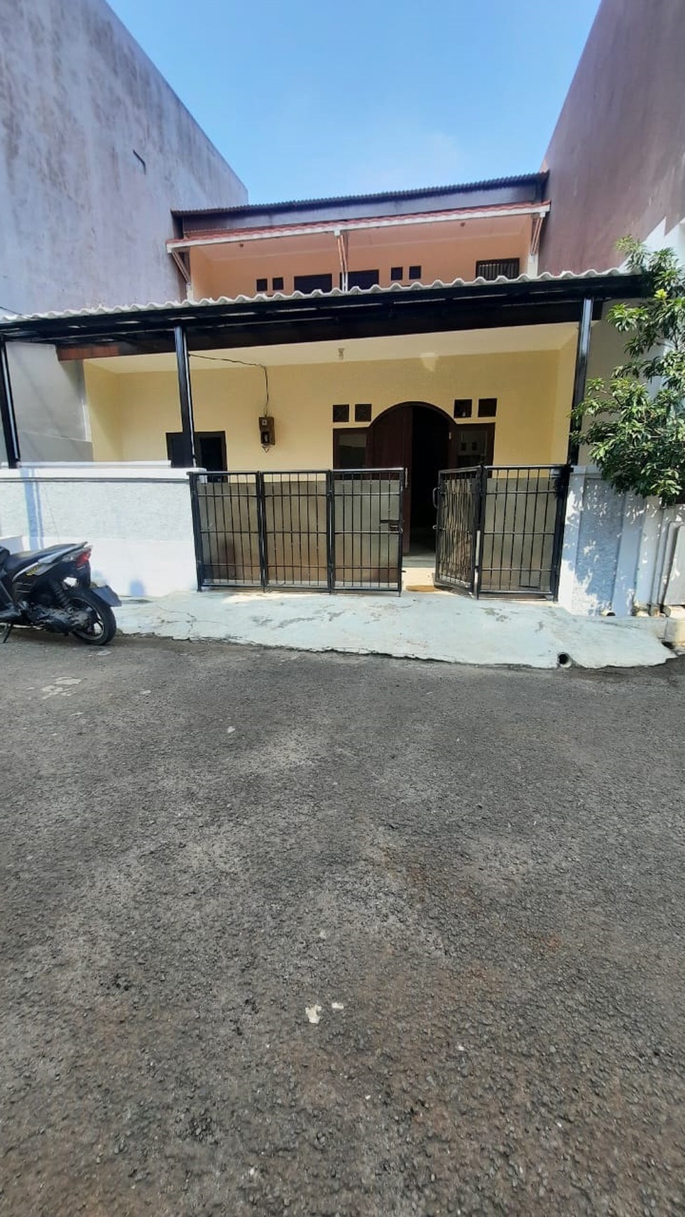 Rumah Siap Huni dan Lokasi Strategis @Jombang, Ciputat