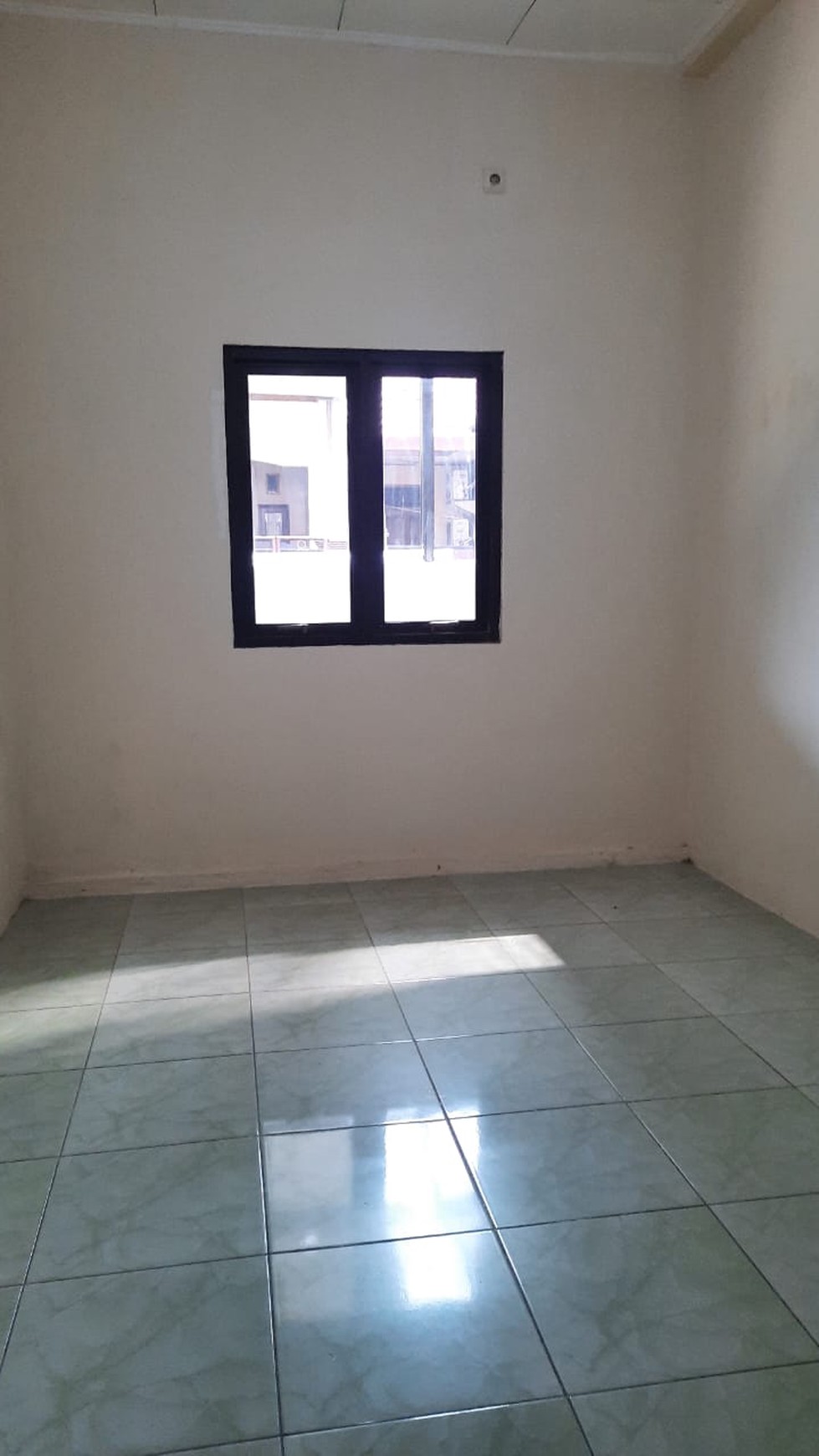 Rumah Siap Huni dan Lokasi Strategis @Jombang, Ciputat