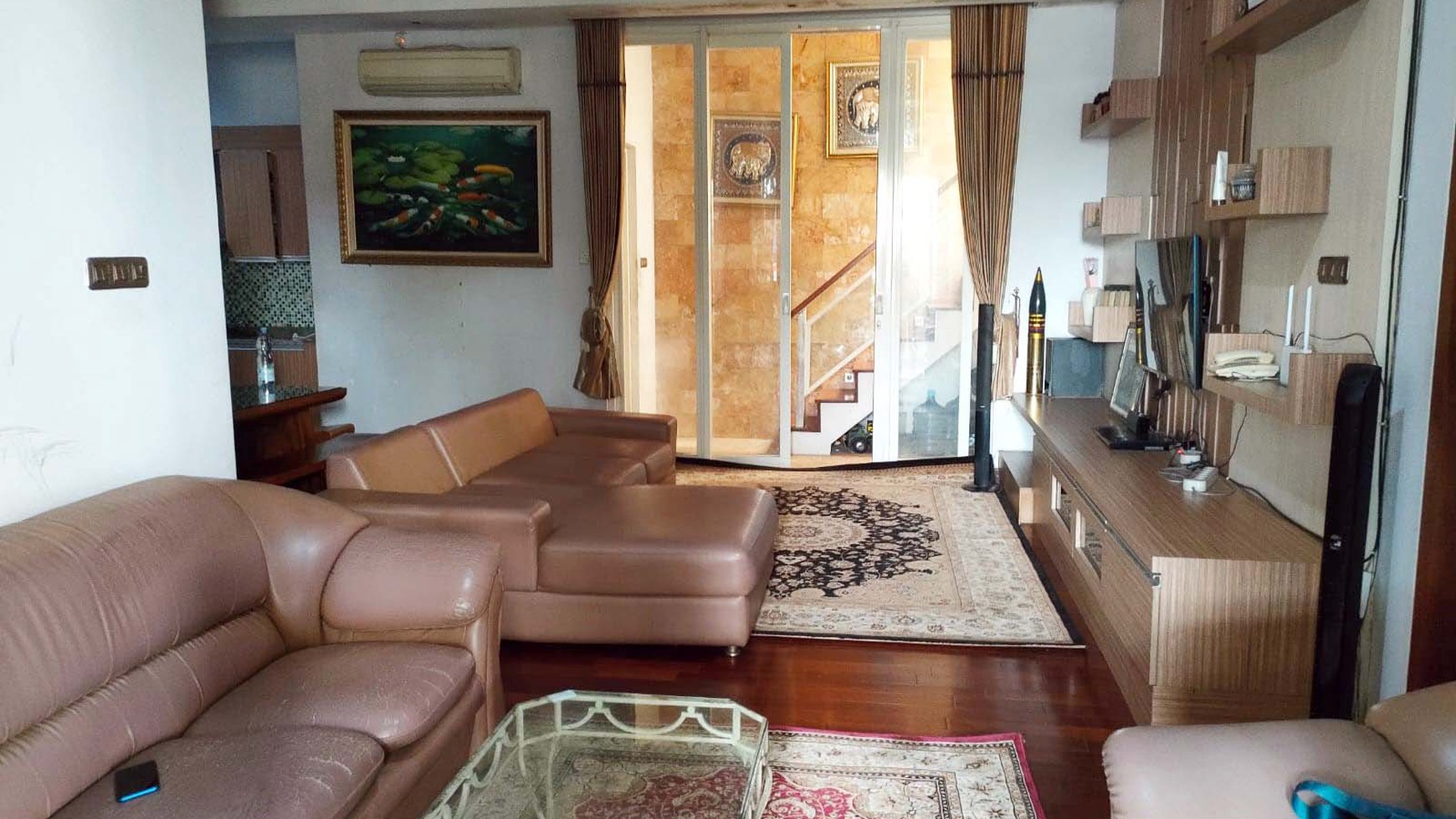 Rumah di Perum Juanda Regency Sidoarjo, 1.5 Lantai, Hook/Pojokan, Dekat Bandara, Siap Huni - RI -
