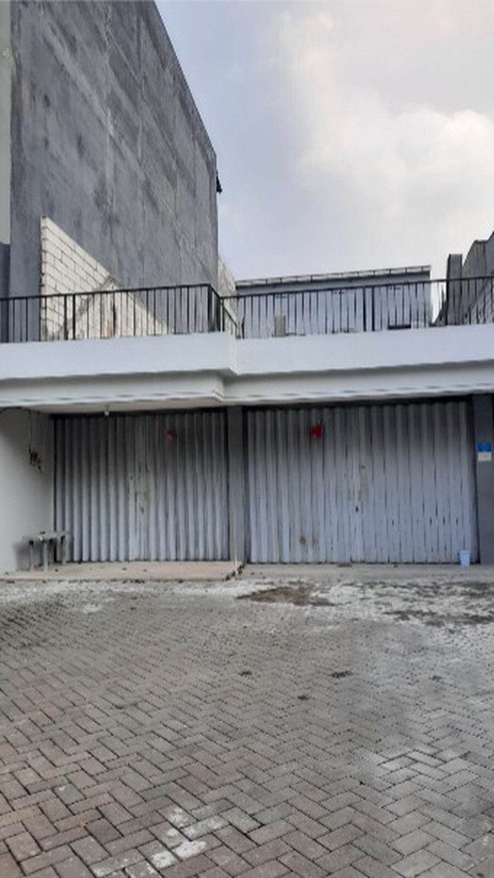 Disewakan Ruko Raya Jemursari