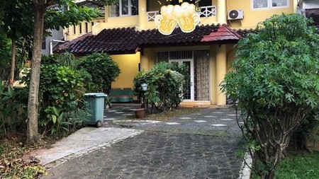 Rumah Semi-Furnished dan Asri di Lippo Village, Karawaci, Tangerang