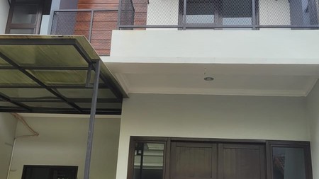 Rumah Siap Huni Brand New Semi Furnised di Cluster Jalak Bali Graha Bintaro