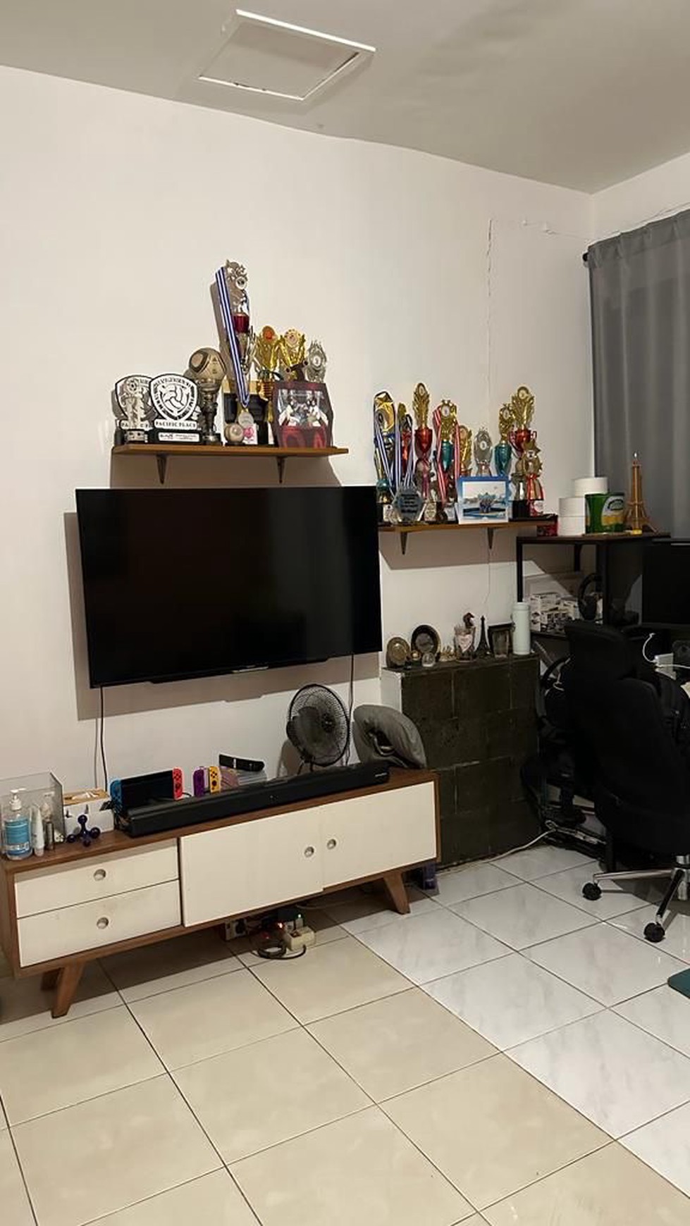 Rumah Cantik Semi Furnished di Neo Catalonia Nusaloka BSD City