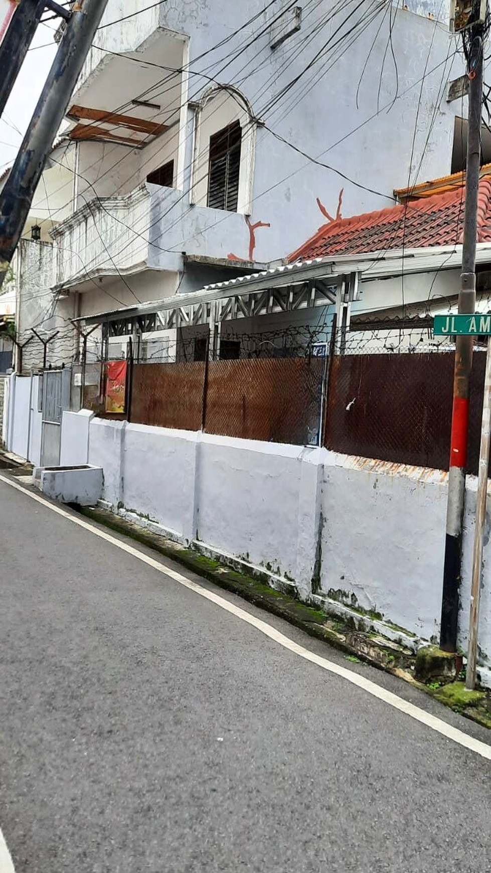 Dijual Murah Rumah di Cideng Barat