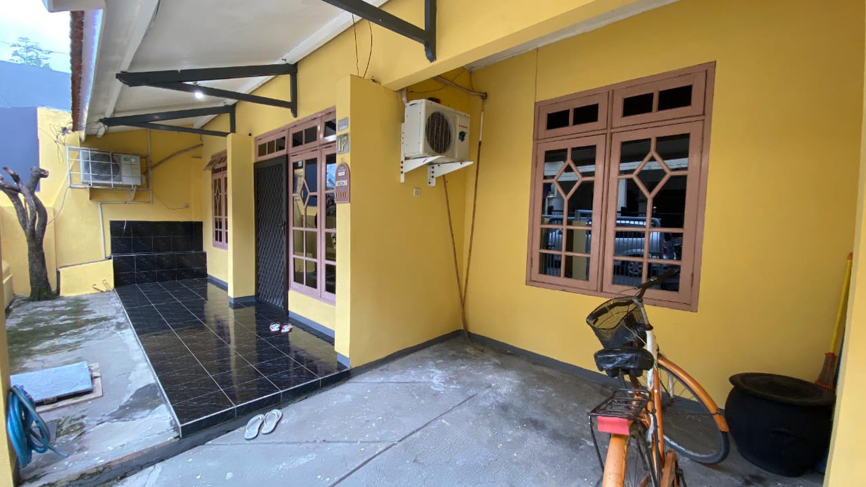 Rumah Murah Darmo Permai Utara One Gate System