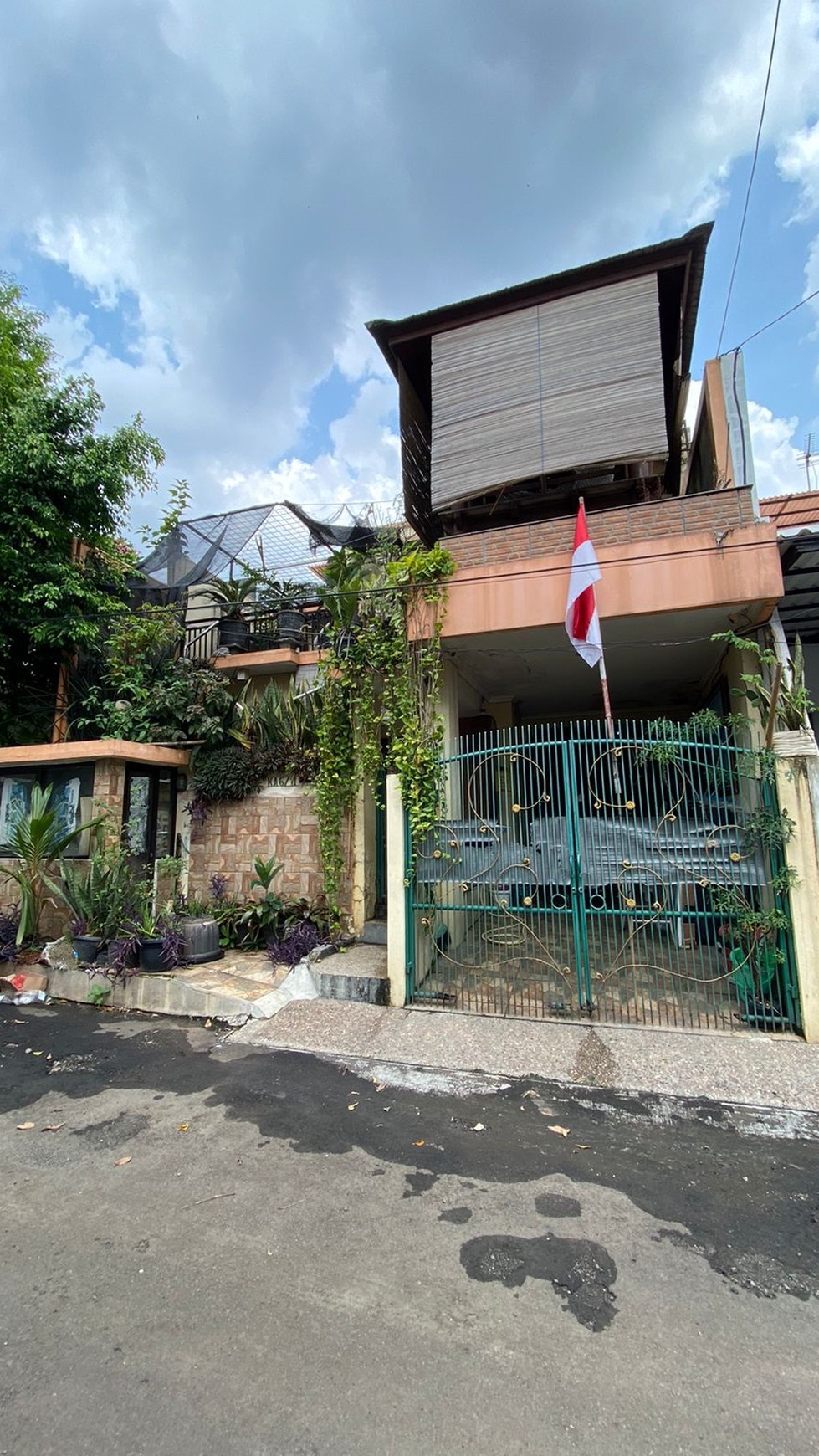 Rumah di Mertilang Bintaro Sektor 9.