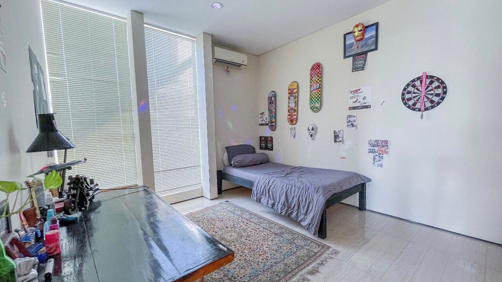 Freehold villa in Kerobokan Close Seminyak Bali