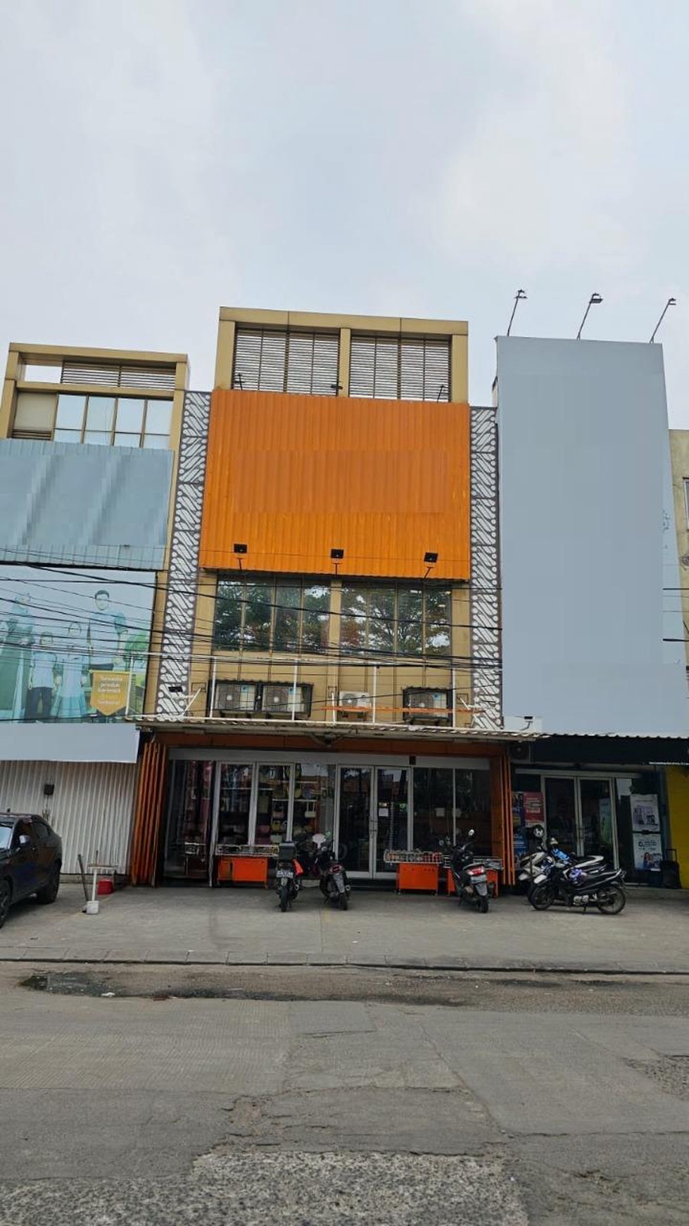 Dijual Ruko Gandeng Lokasi Sangat Strategis di Pondok Ungu Permai, Bekasi