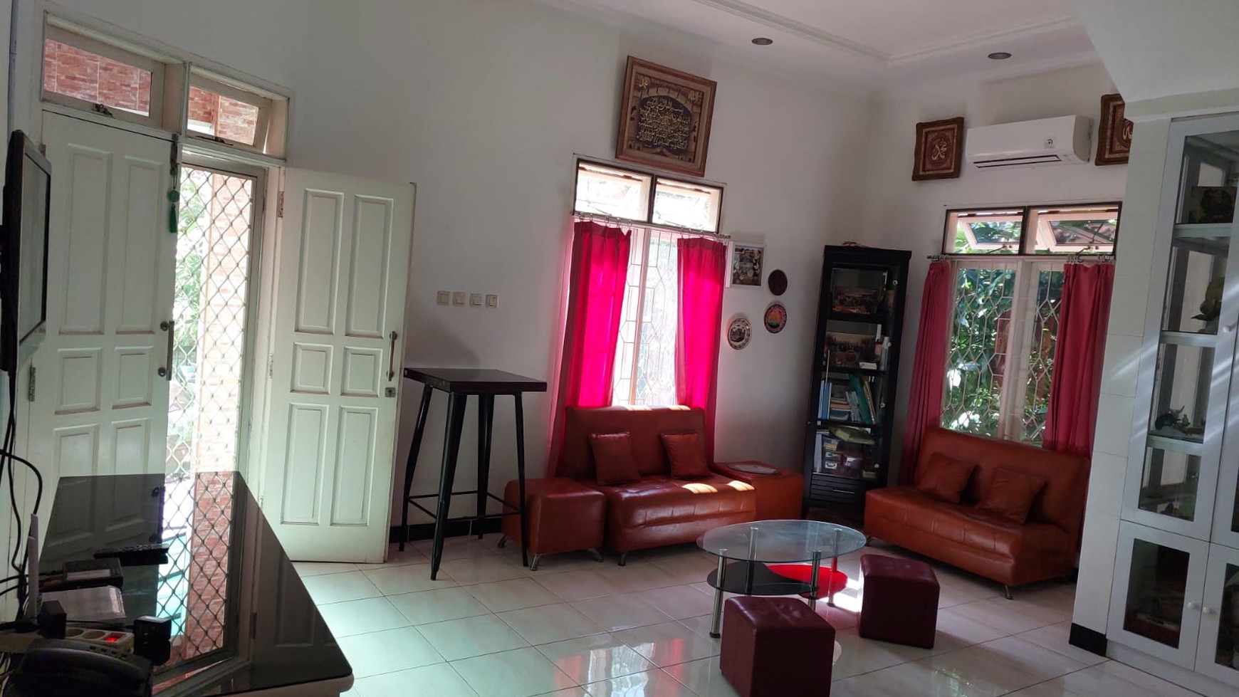 Rumah Hook Siap Huni dan Lokasi Strategis @Pondok Aren