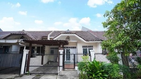 Rumah Villa Permata, Jl Permata Sakti, Lippo Karawaci, Luas 8x15m2