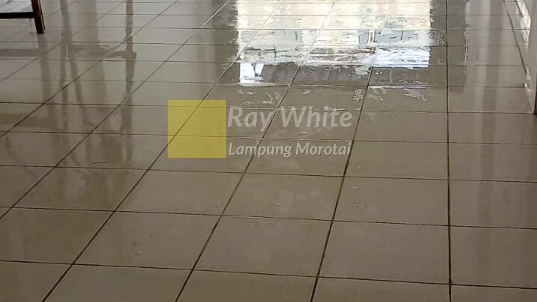 Dijual Ruko Lantai Dua Jalan Imam Bonjol