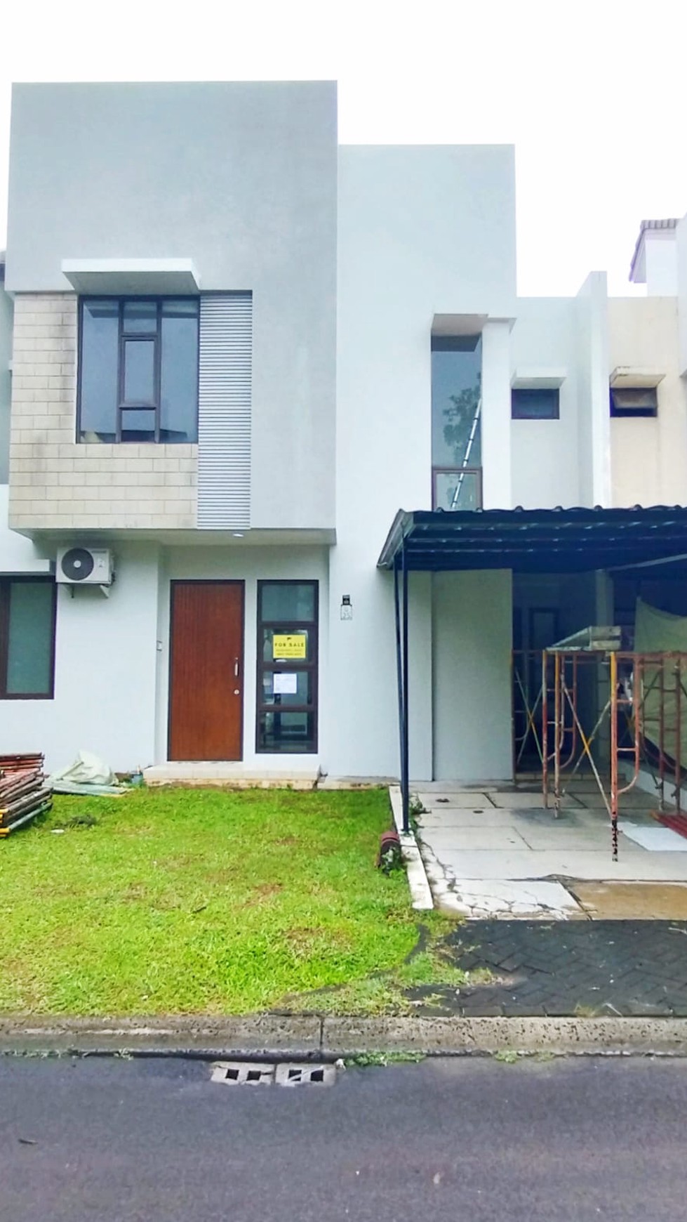 Jual cepat rumah sudah jarang ada yang dijual strategis siap huni The Icon cluster verdan view bsd city